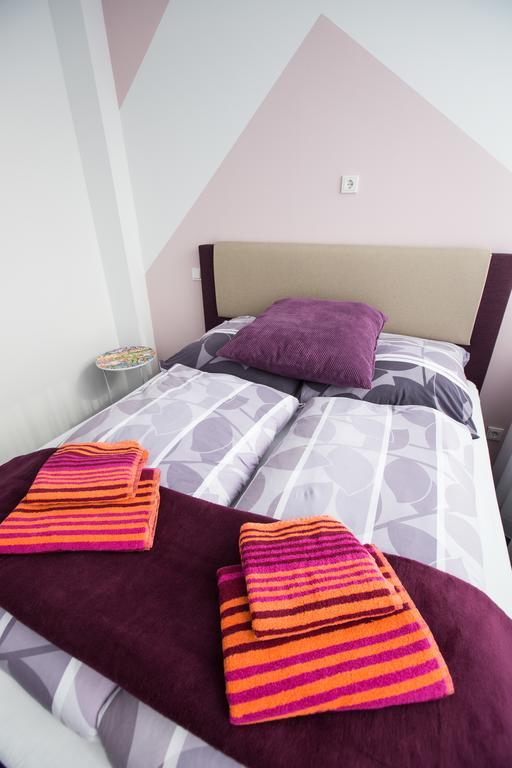 Design Sleepy Cologne Aparthotel Δωμάτιο φωτογραφία