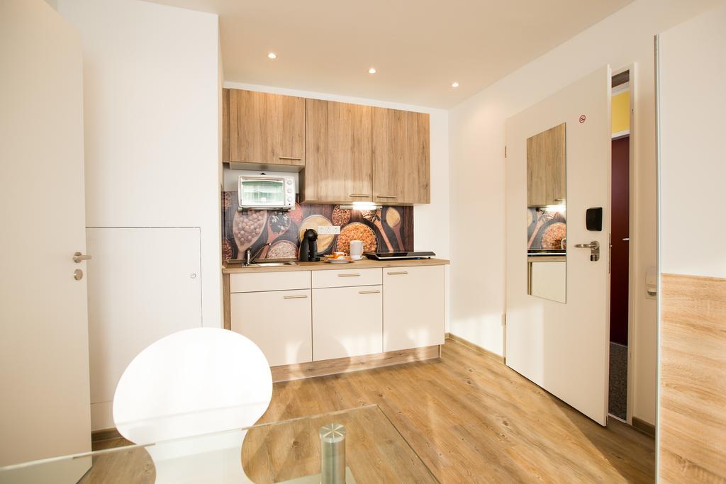 Design Sleepy Cologne Aparthotel Δωμάτιο φωτογραφία