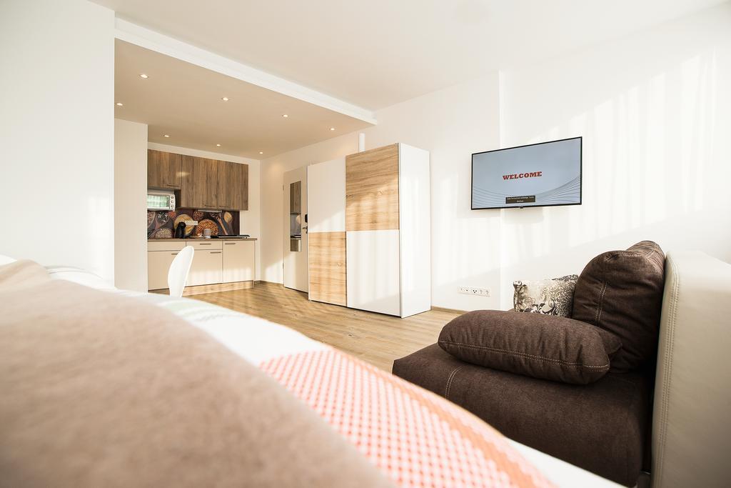 Design Sleepy Cologne Aparthotel Εξωτερικό φωτογραφία